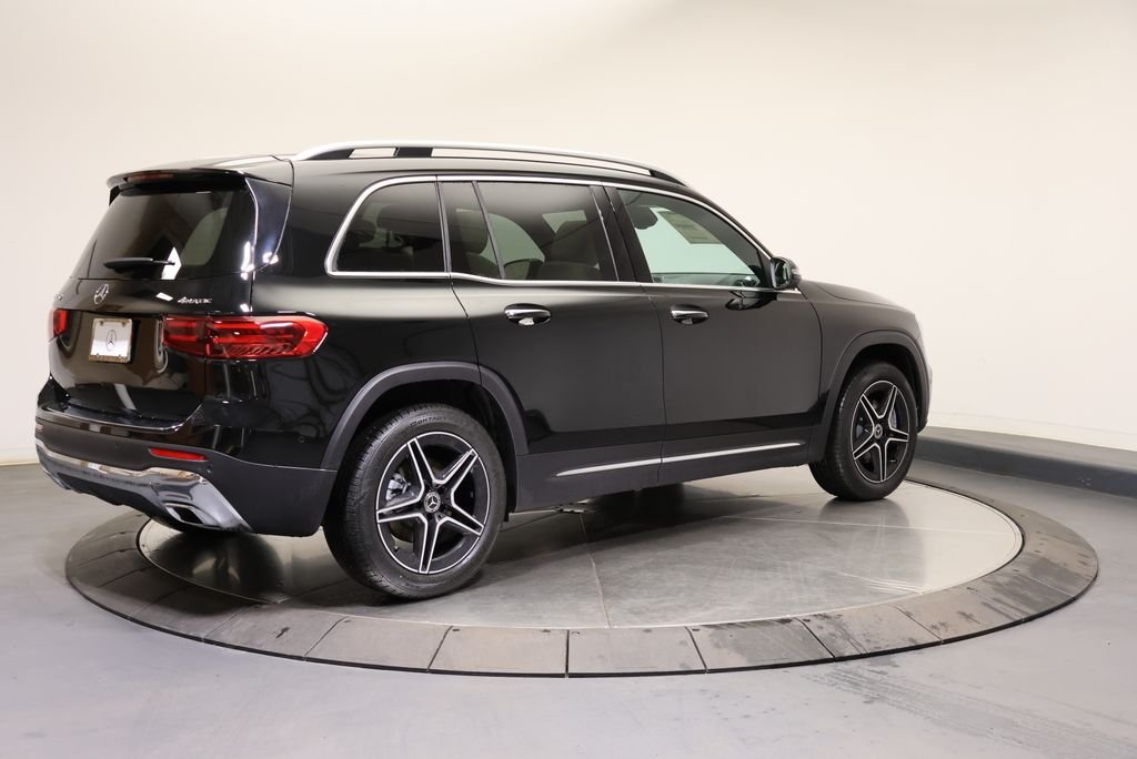 Used 2026 Night Black Mercedes-Benz GLB 250 image 7