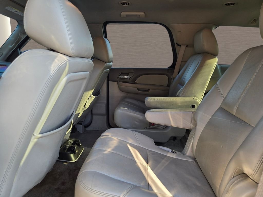 Used 2013 Black Chevrolet LT image 12