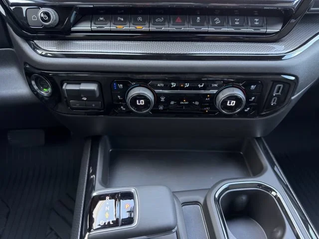 2026 Chevrolet Silverado 1500 ZR2 - Photo 16
