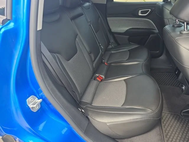 Certified Used 2022 Blue Jeep Latitude image 37
