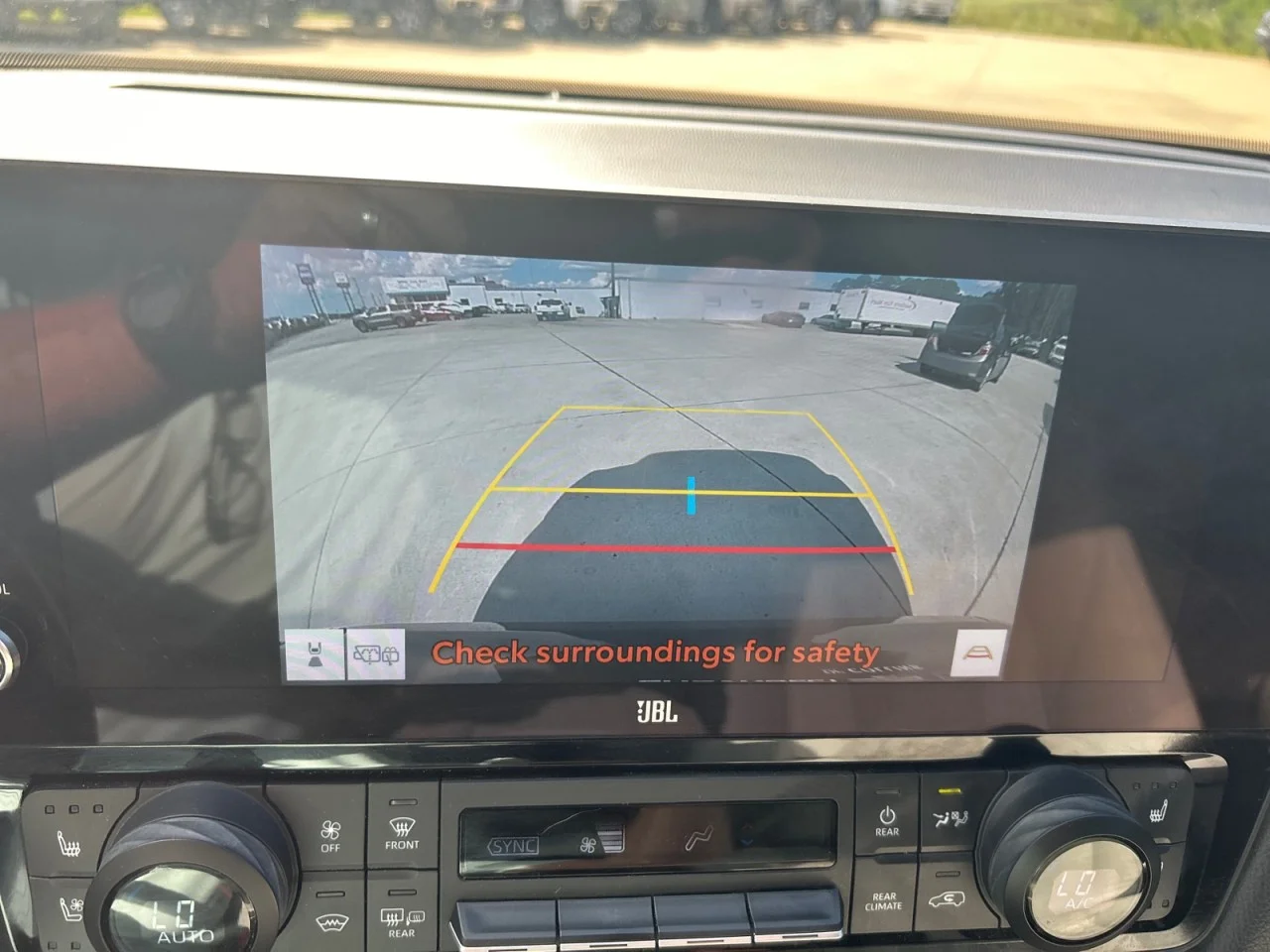 Used 2024  Toyota Hybrid MAX Limited image 12