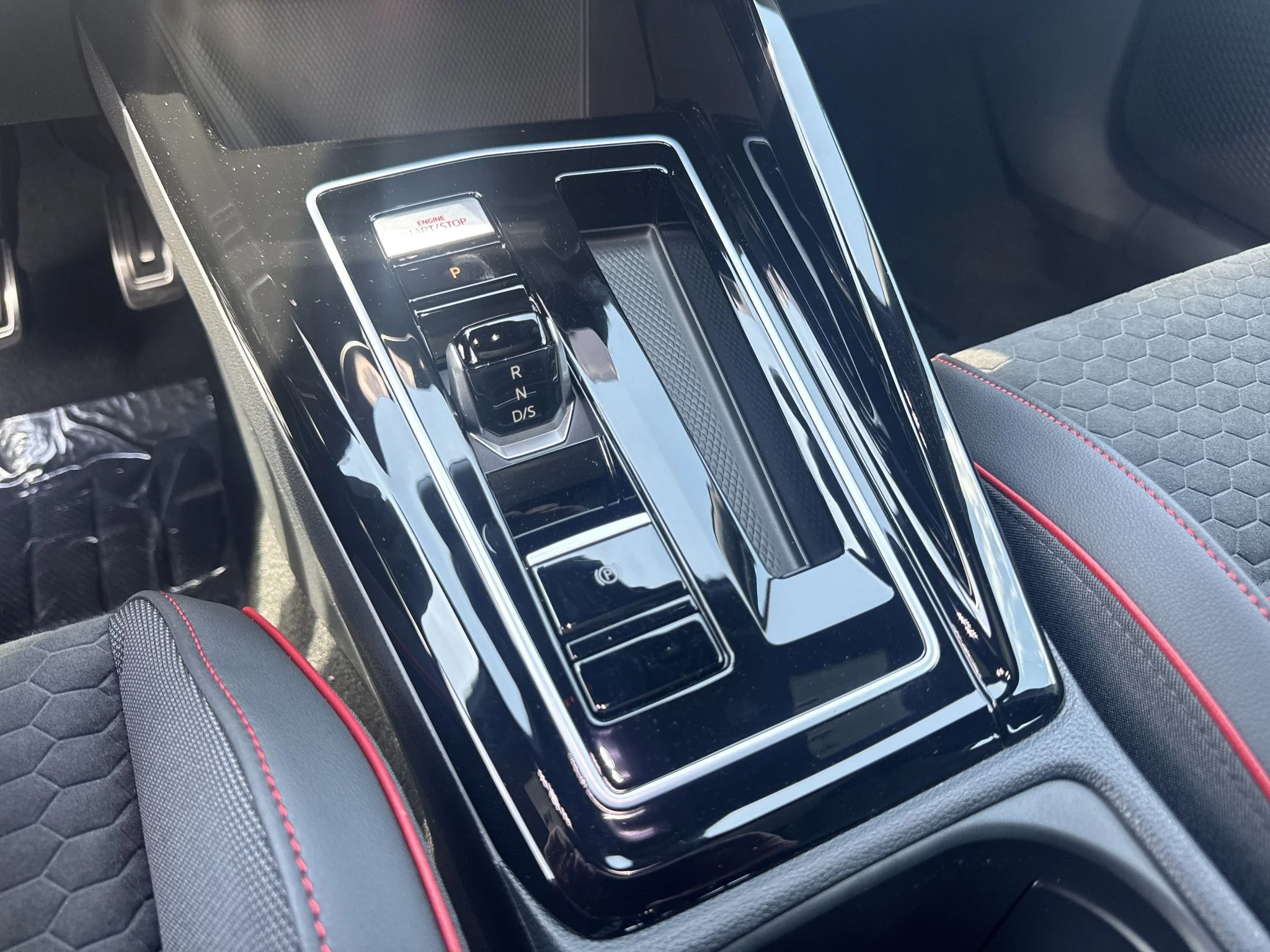 New 2026 Moonstone Gray Volkswagen SE image 3