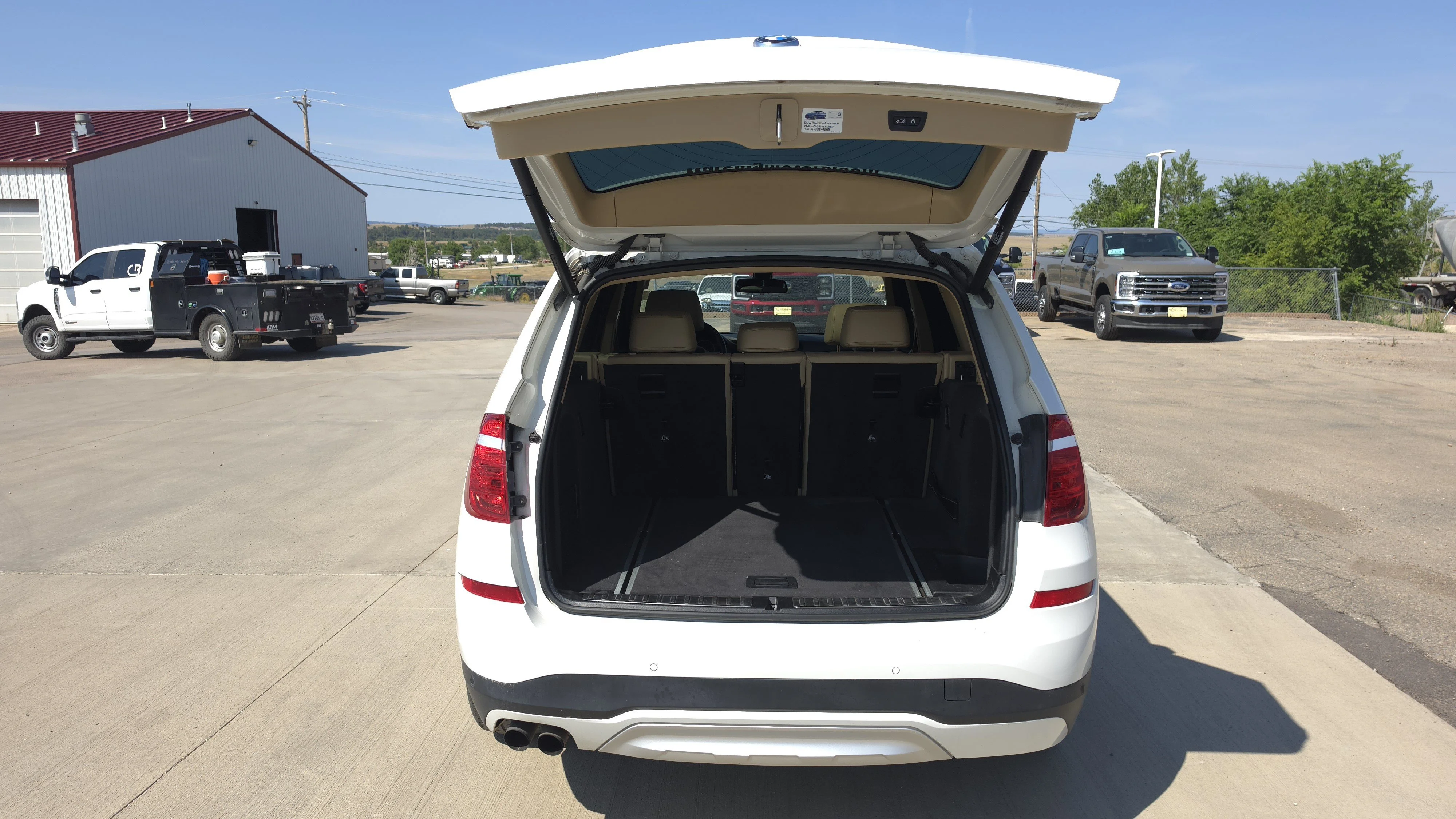 Used 2015 White BMW xDrive28i image 23