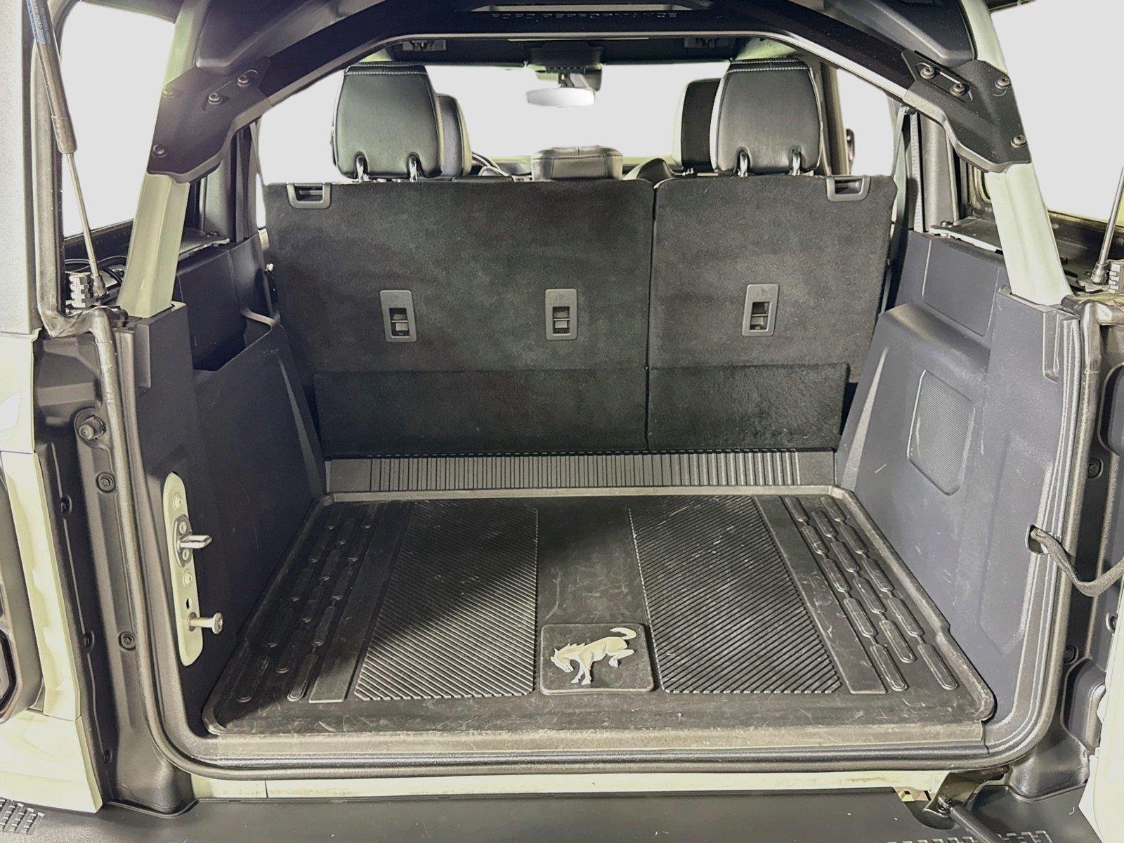 Used 2023 Cactus Gray Ford Raptor image 25