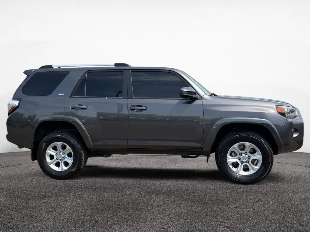 Used 2021 Gray Toyota SR5 image 6