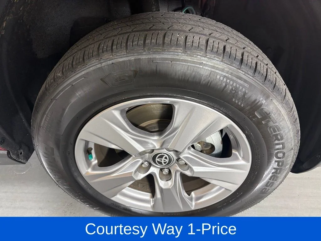 Used 2025 Red Toyota XLE image 13