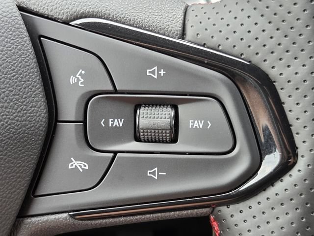 2026 Chevrolet Trax RS - Photo 14