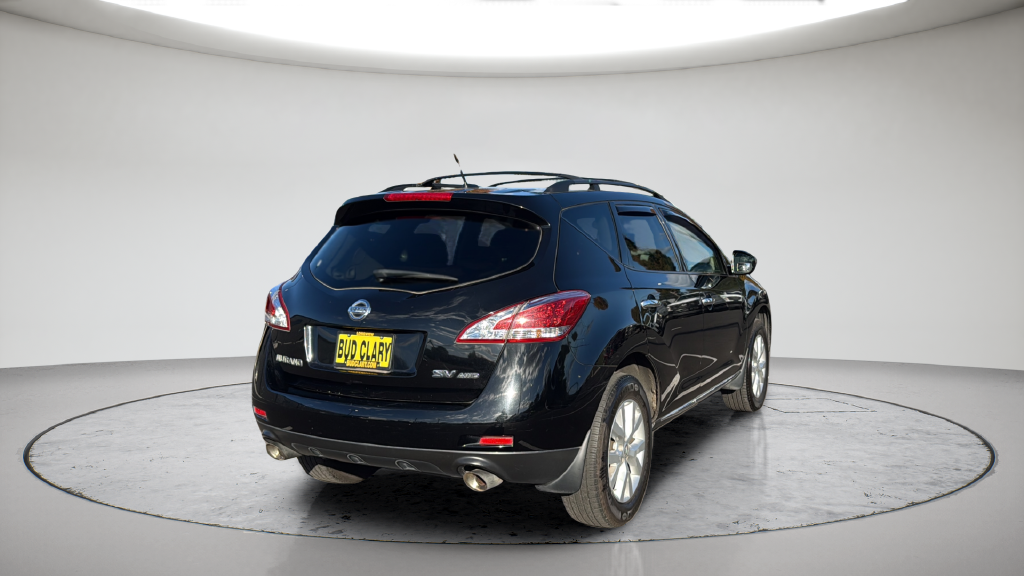 Used 2014 Black Nissan SV image 7