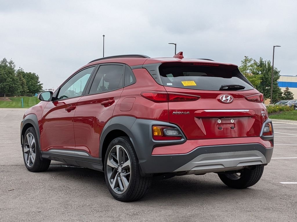 Used 2020 Red Hyundai Ultimate image 5