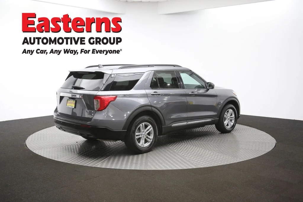 Used 2022 Gray Ford XLT image 41