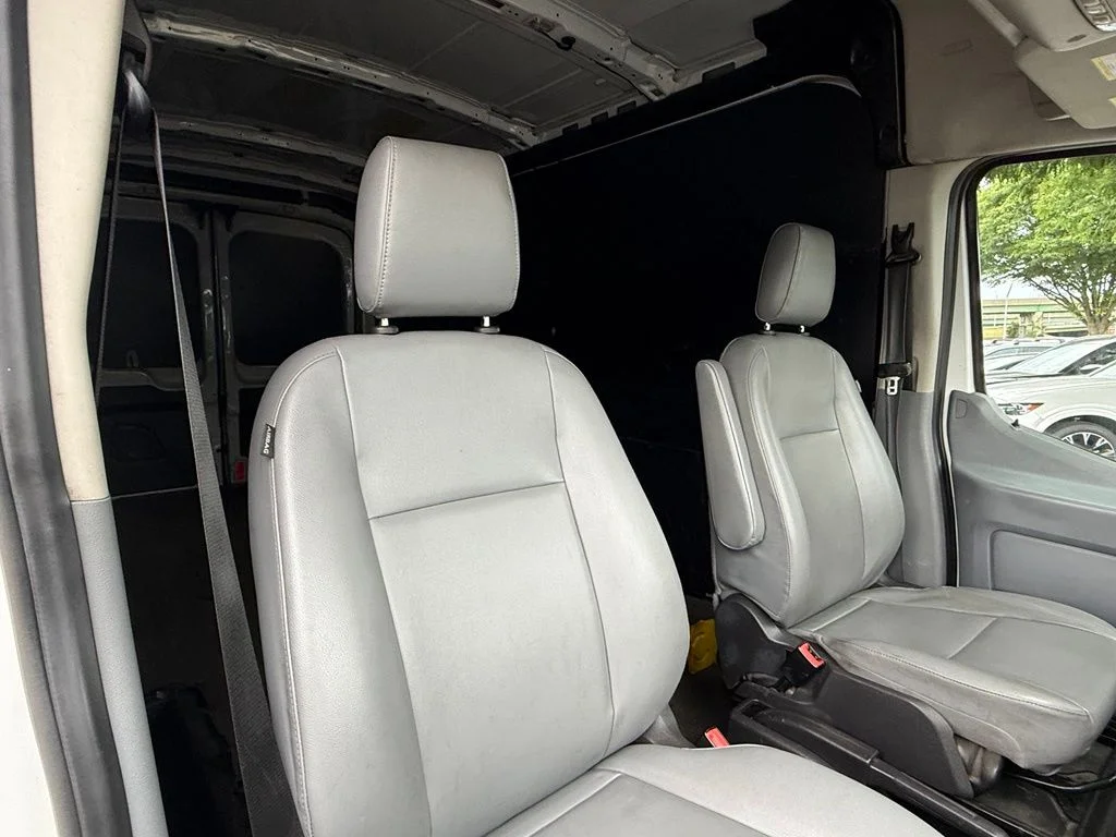 Used 2017 White Ford Base image 28