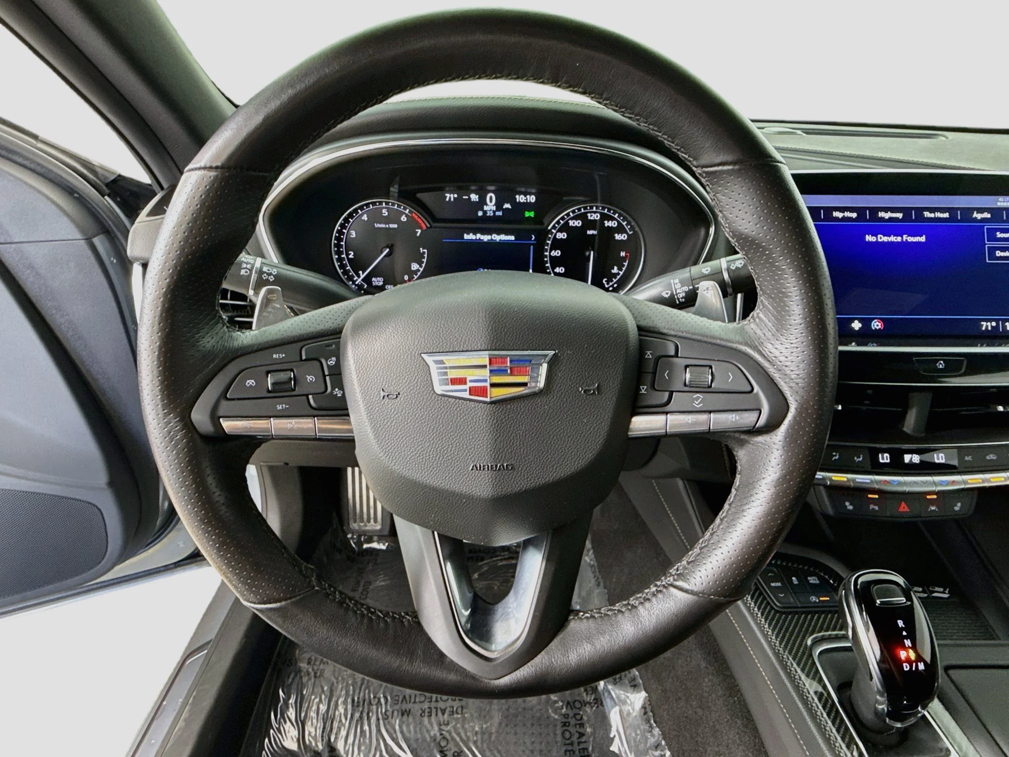 Used 2023 Argent Silver Metallic Cadillac Sport image 13