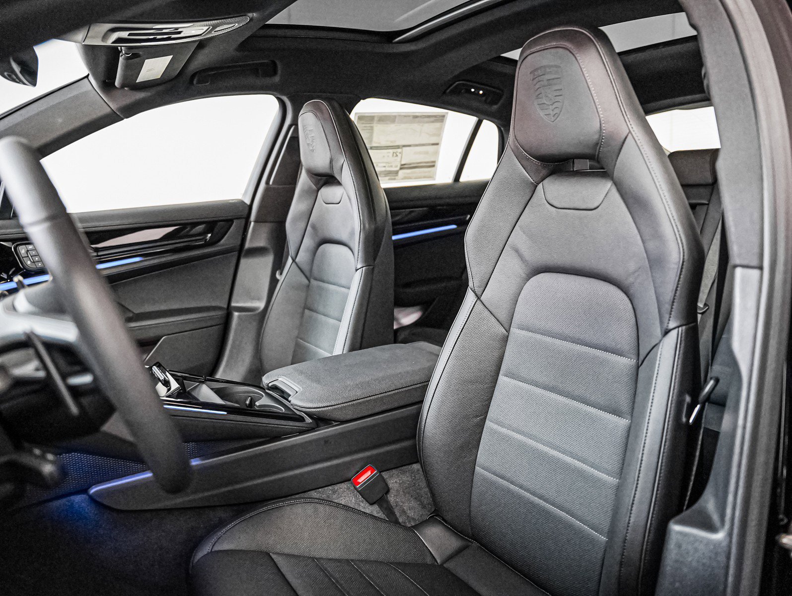 2026 Porsche Panamera Base