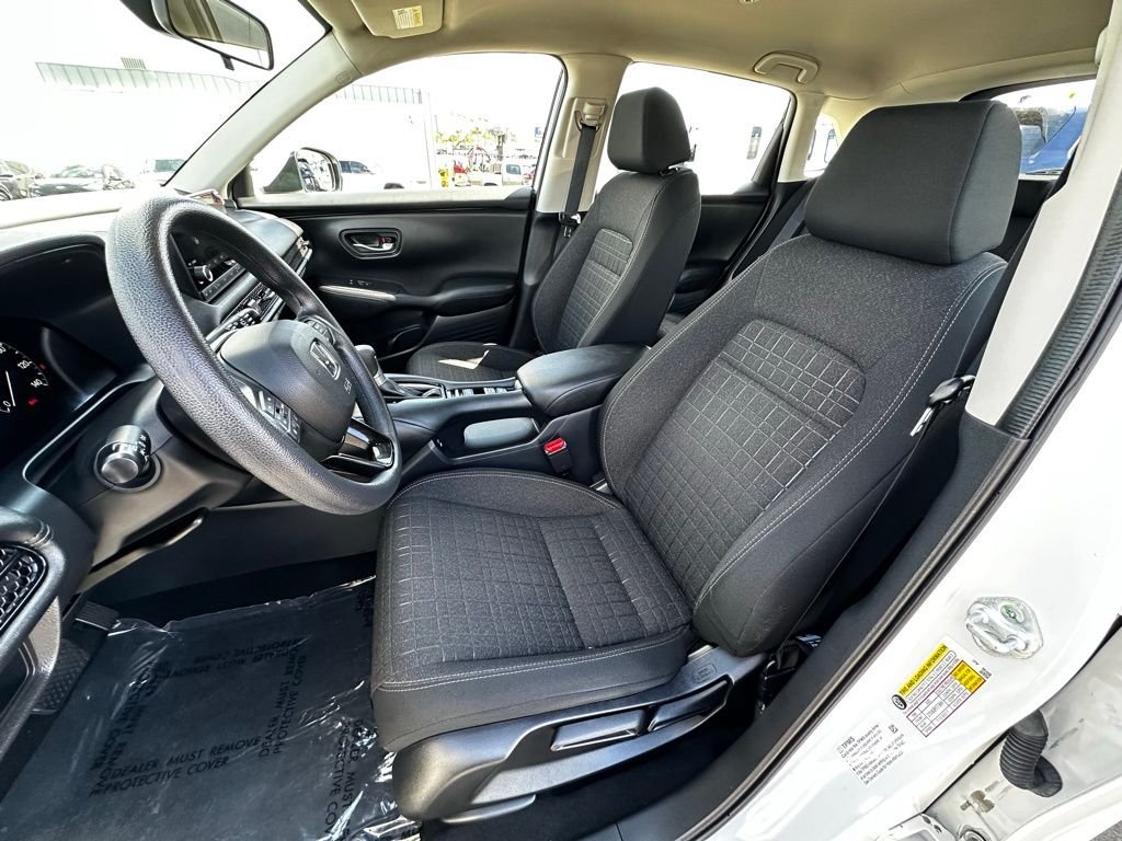 Used 2024  Honda LX image 10
