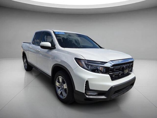 Used 2026 Platinum White Pearl Honda RTL image 7