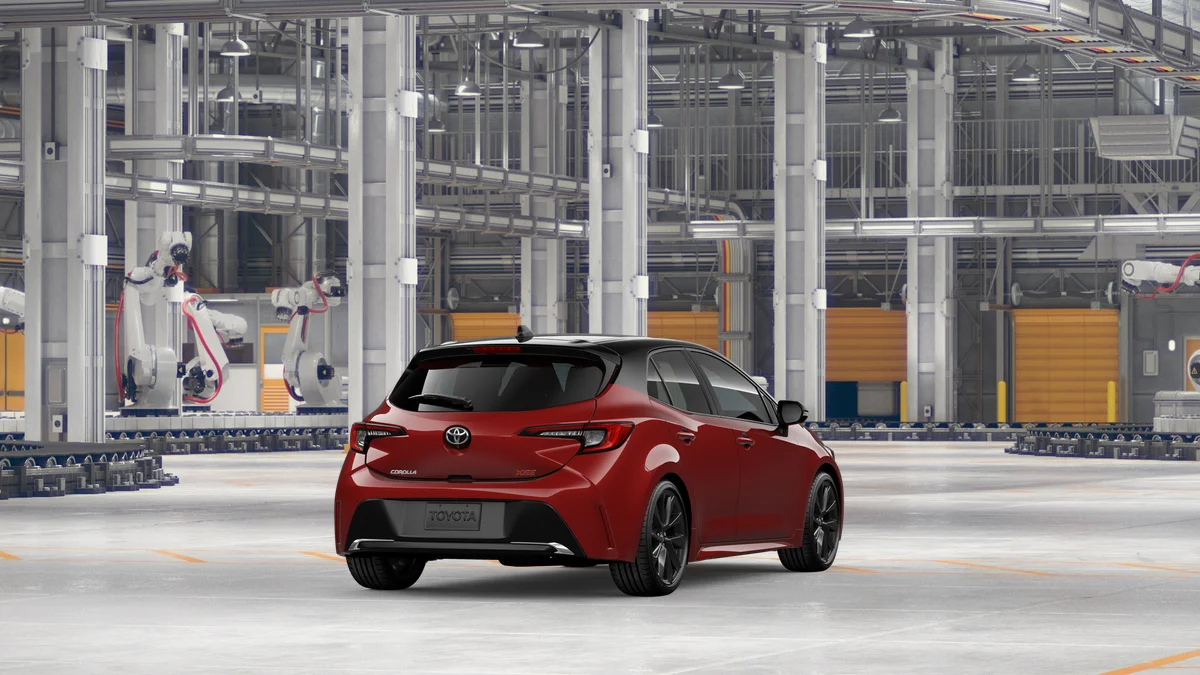 New 2026 Finish Line Red with Midnight Black Metallic roof Toyota XSE image 9