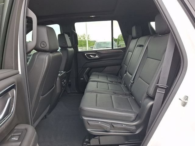 Used 2021 Summit White Chevrolet Z71 image 18