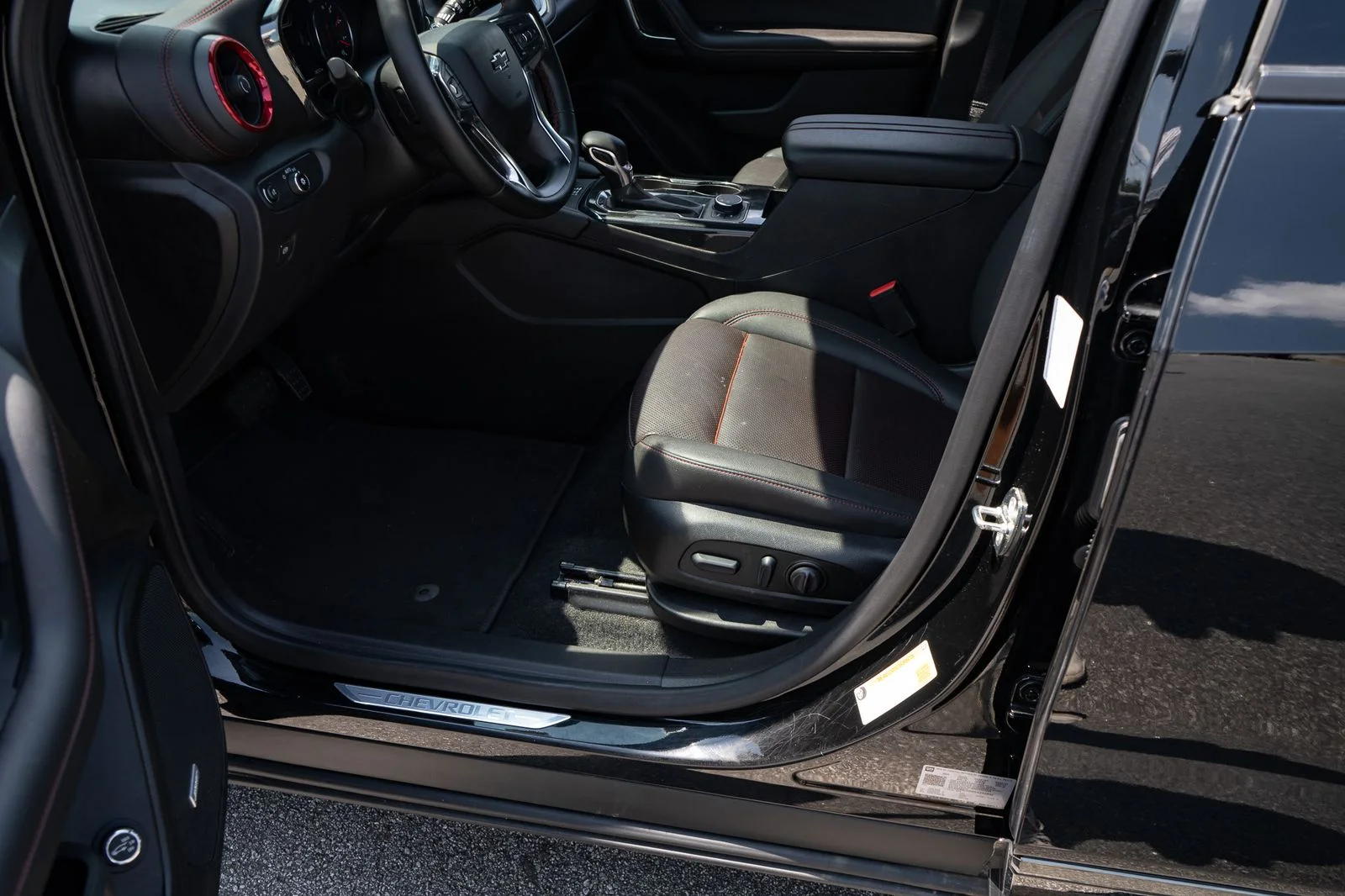 Used 2025 Black Chevrolet RS image 17