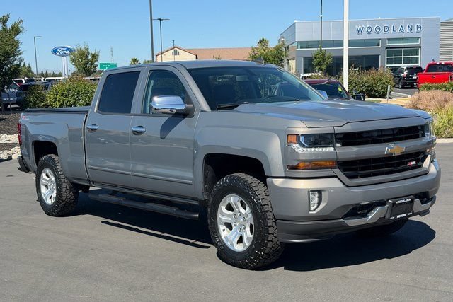 Used 2017 PEPPERDUST METALLIC Chevrolet LT image 2