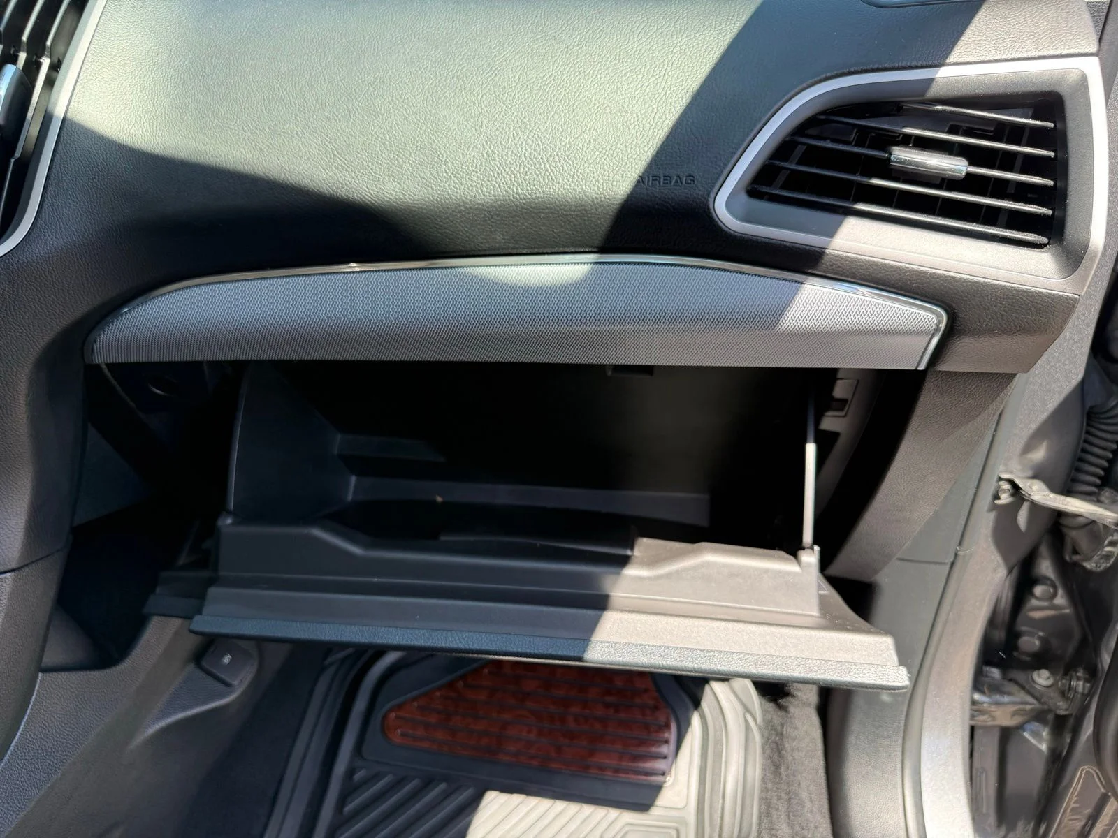 2021 Ford Edge SEL - Photo 29