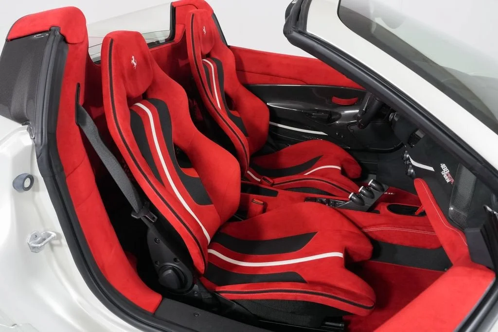 Used 2020 Bianco Italia Ferrari Spider image 41