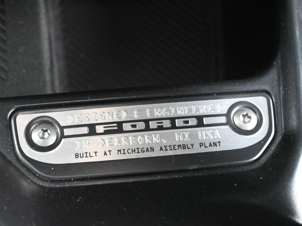 New 2026 Shadow Black Ford Badlands image 17