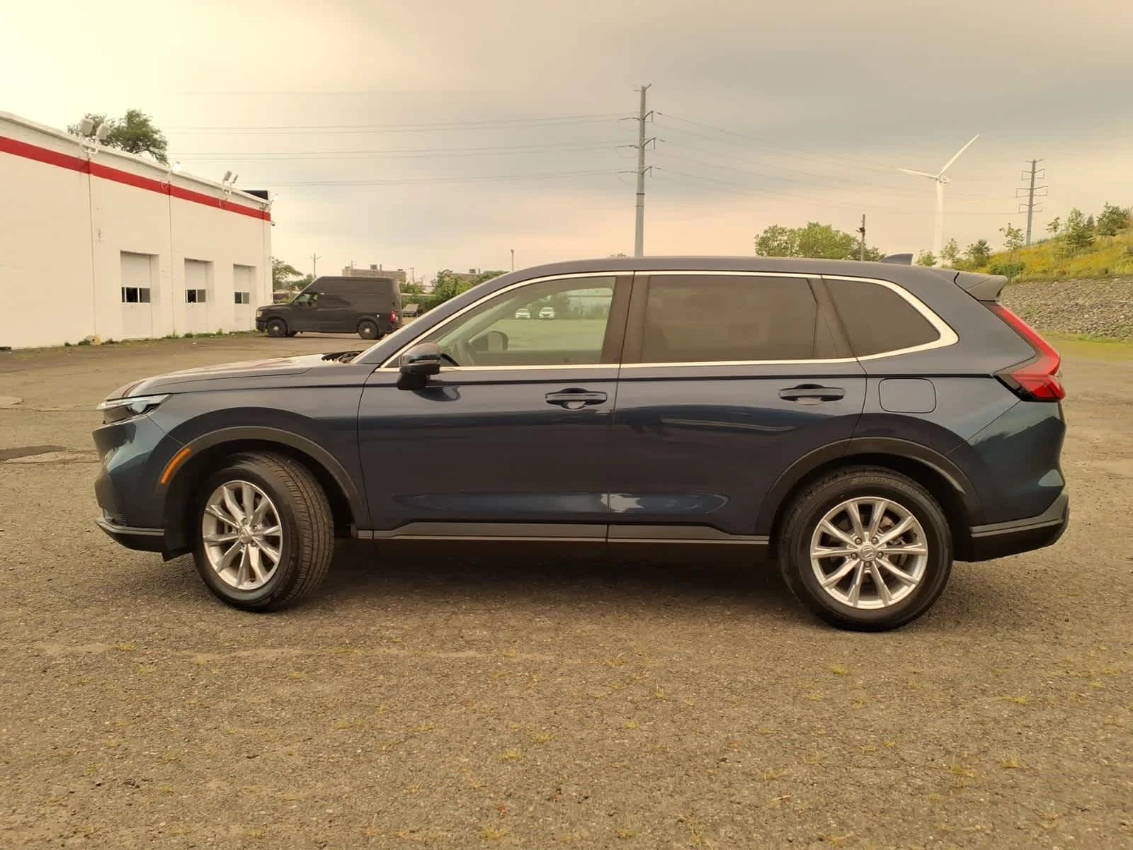 2025 Honda CR-V EX - Photo 8