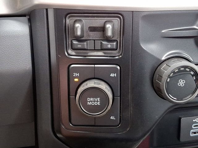 2025 Ford F-450 Super Duty Chassis Cab XL - Photo 18