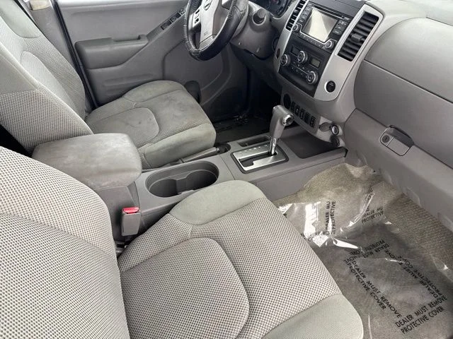 Used 2016 Gray Nissan SV image 21