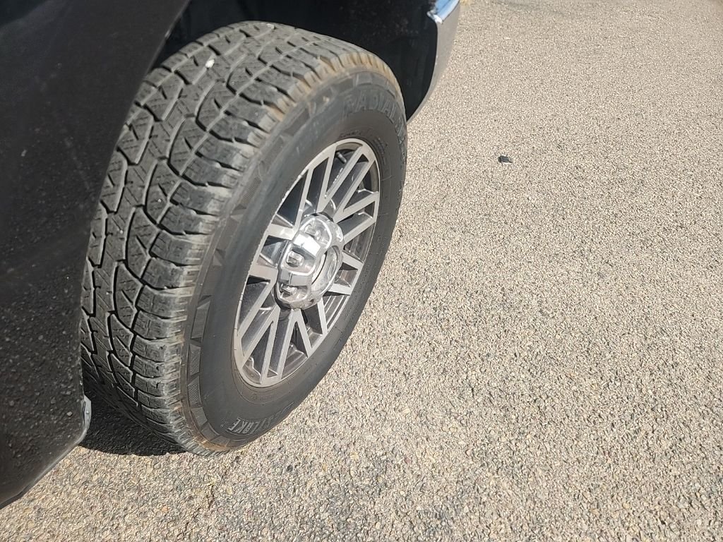 Used 2019 Black Ford Lariat image 15