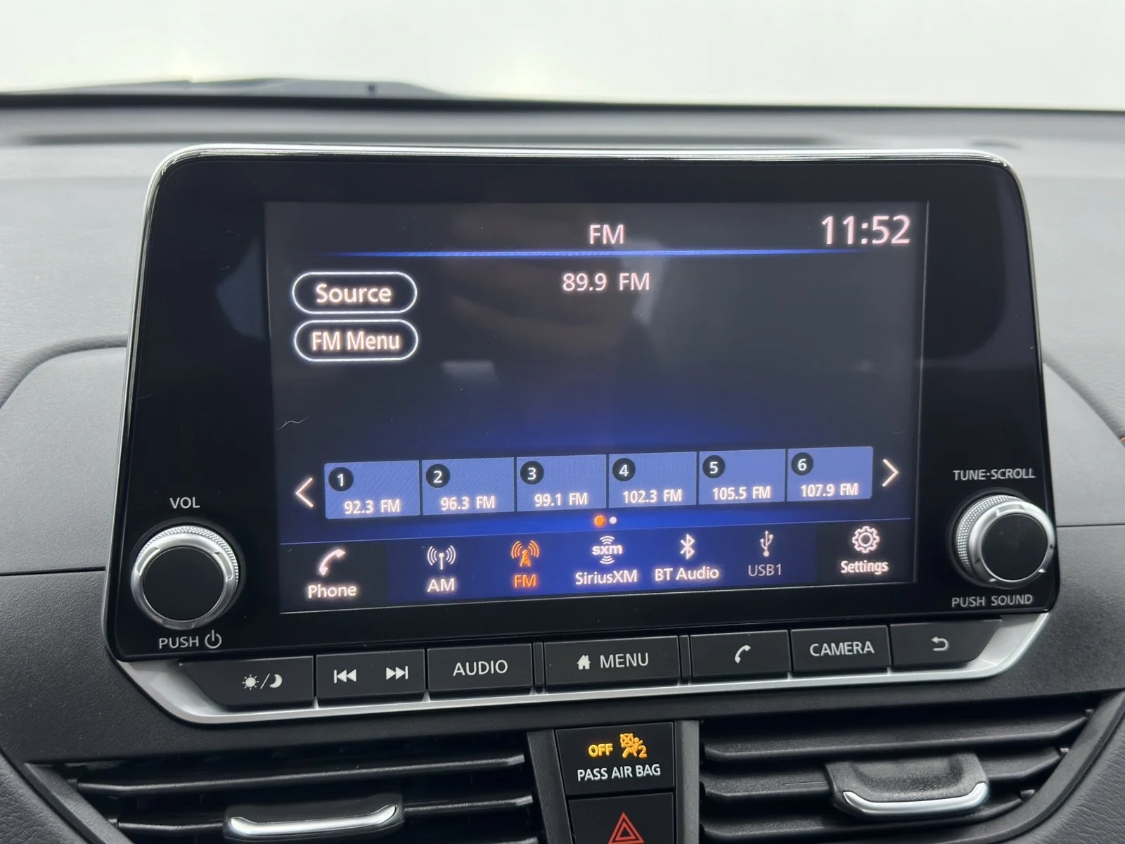 Used 2022 Gun Metallic Nissan 2.5 SR image 19