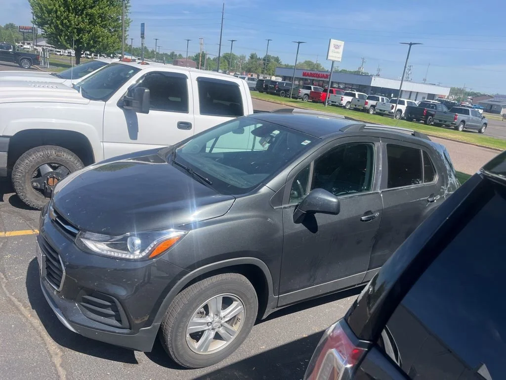 Used 2020 NIGHTFALL GRAY METALLIC Chevrolet LT image 1