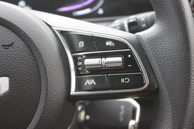 Used 2025 White Kia LX image 15