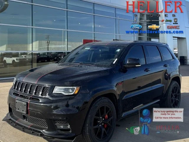 Used 2021 Diamond Black Crystal Pearlcoat Jeep SRT image 1