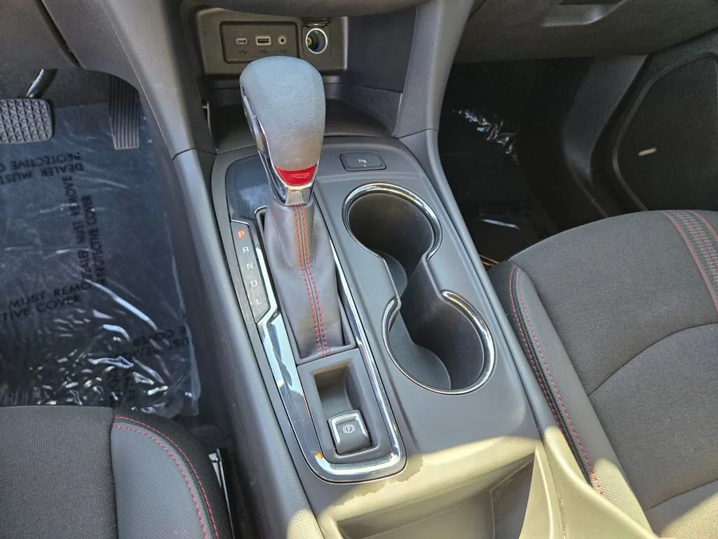 Used 2024 Summit White Chevrolet RS image 22