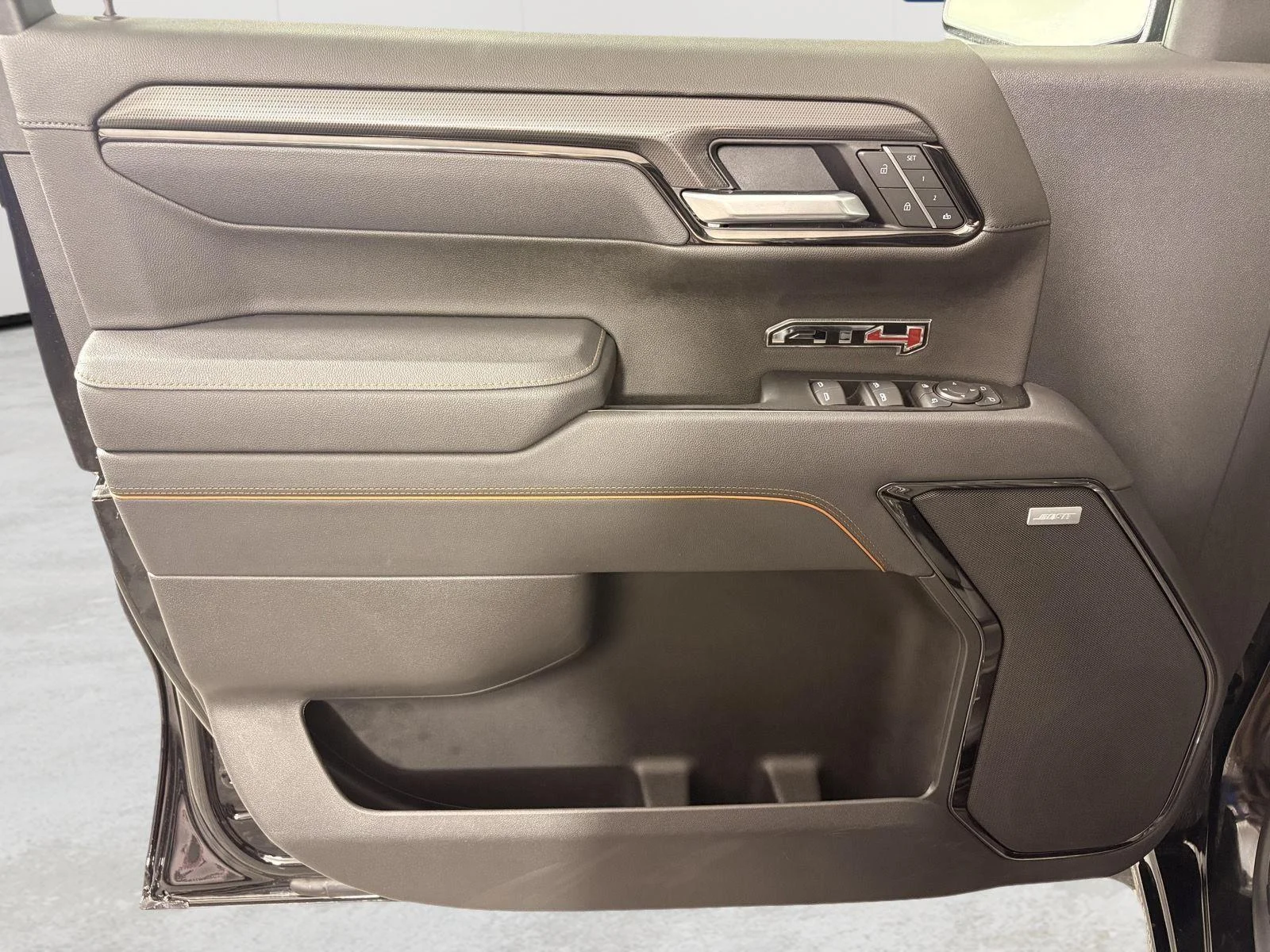 Used 2026 Onyx Black GMC AT4 image 15