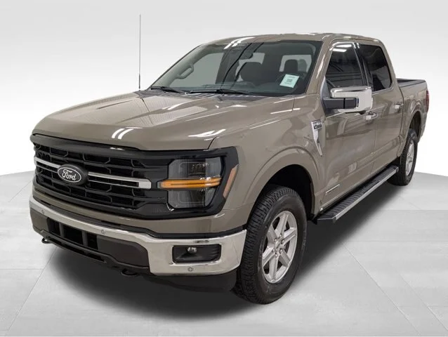 New 2025 Marsh Gray Ford XLT image 16