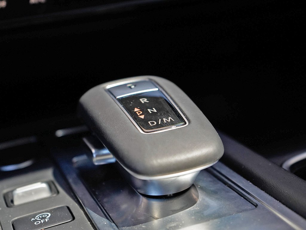 Used 2025 Mineral Black INFINITI PURE image 26