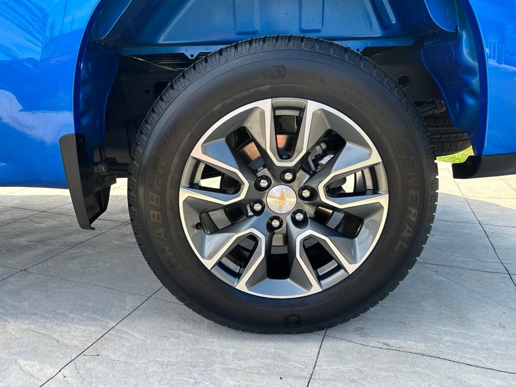 Used 2025 Blue Chevrolet LT image 8