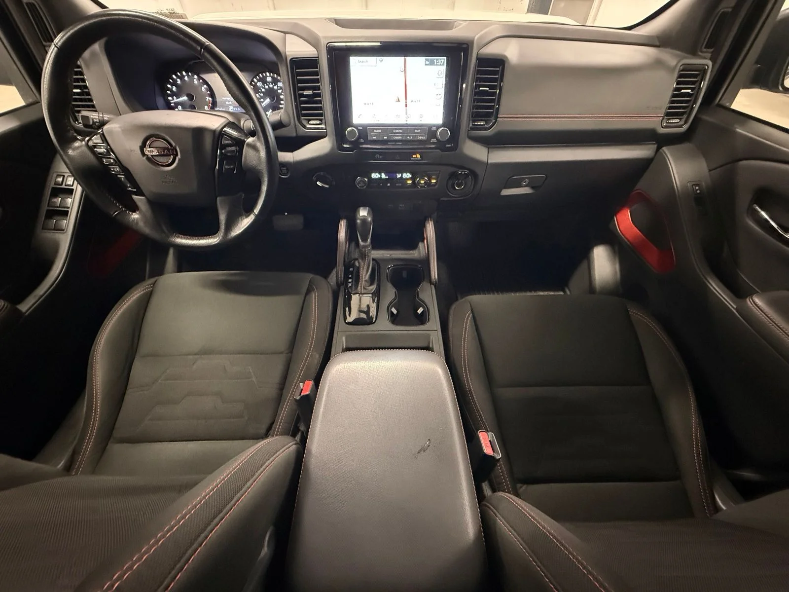 Used 2023 White Nissan PRO-4X image 15