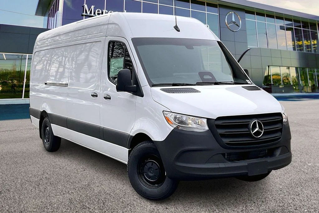 2026 Mercedes-Benz Sprinter 2500 170 WB HO High Roof's photo