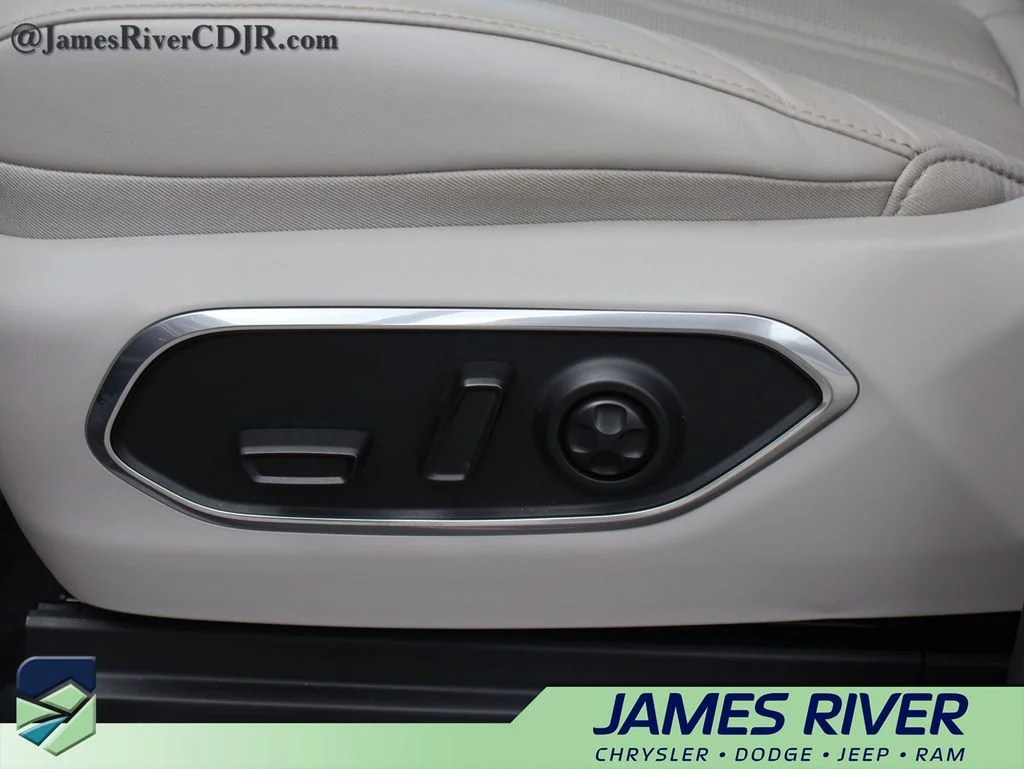 Used 2024 Red Jeep Series II image 25