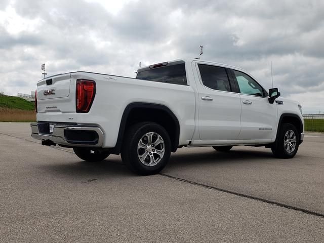 Used 2025 White GMC SLT image 5