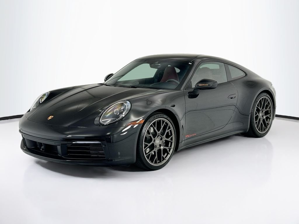 2020 Porsche 911 Carrera 4 Coupe's photo