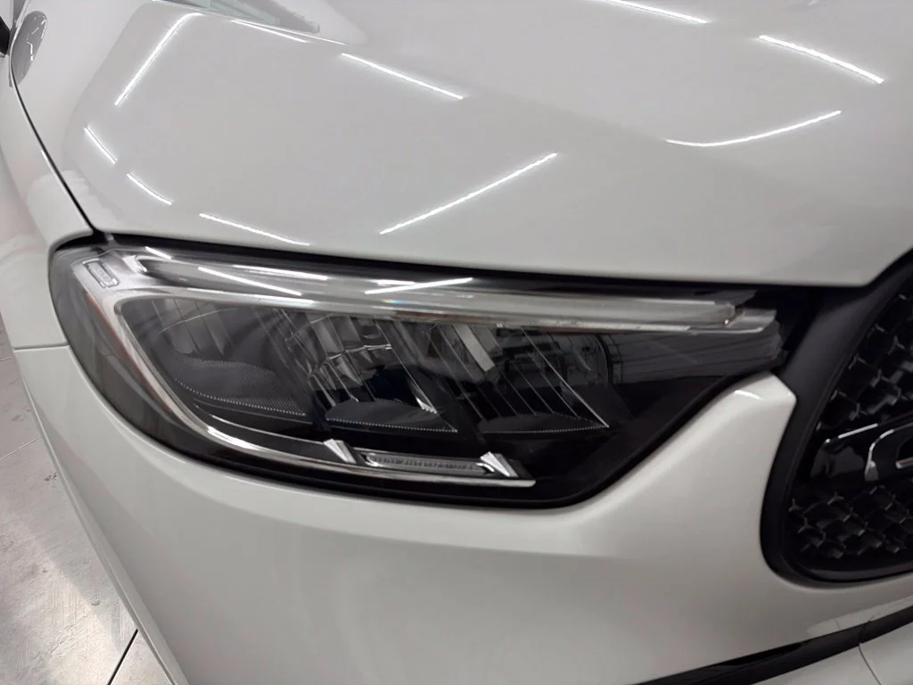 New 2027 White Mercedes-Benz GLC 300 Coupe image 9