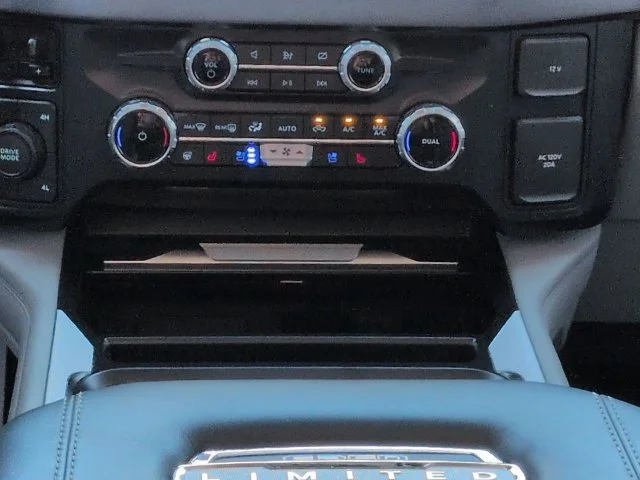 Used 2024 Gray Ford Limited image 19