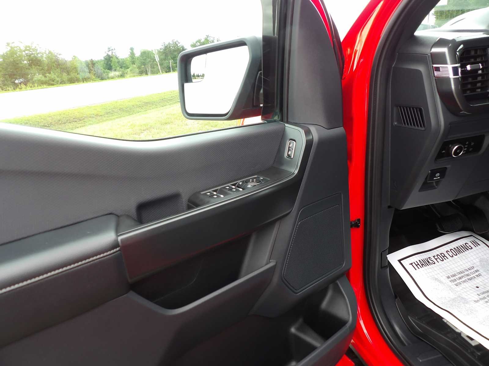 2023 Ford F-150 XL - Photo 9