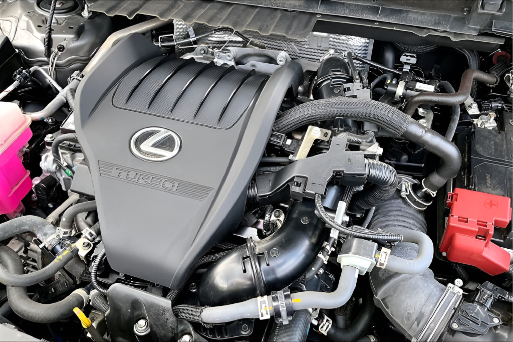 Used 2022 Silver Lexus 350 Premium image 29