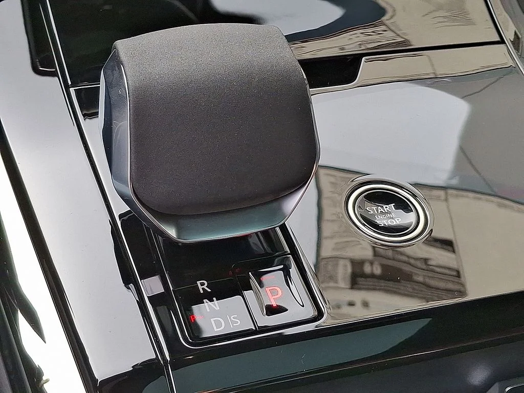 2025 Land Rover Range Rover Sport Dynamic SE - Photo 15