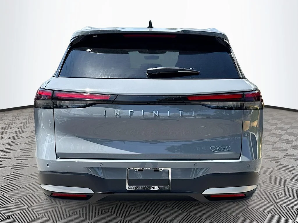 New 2027 HARBOR GRAY INFINITI Luxe FWD image 6